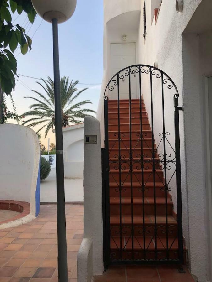 Apartamento En Denia A Pie De Playa Exterior photo